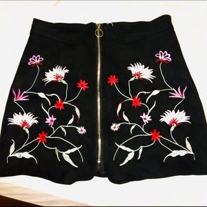 Z&I embroidered skirt